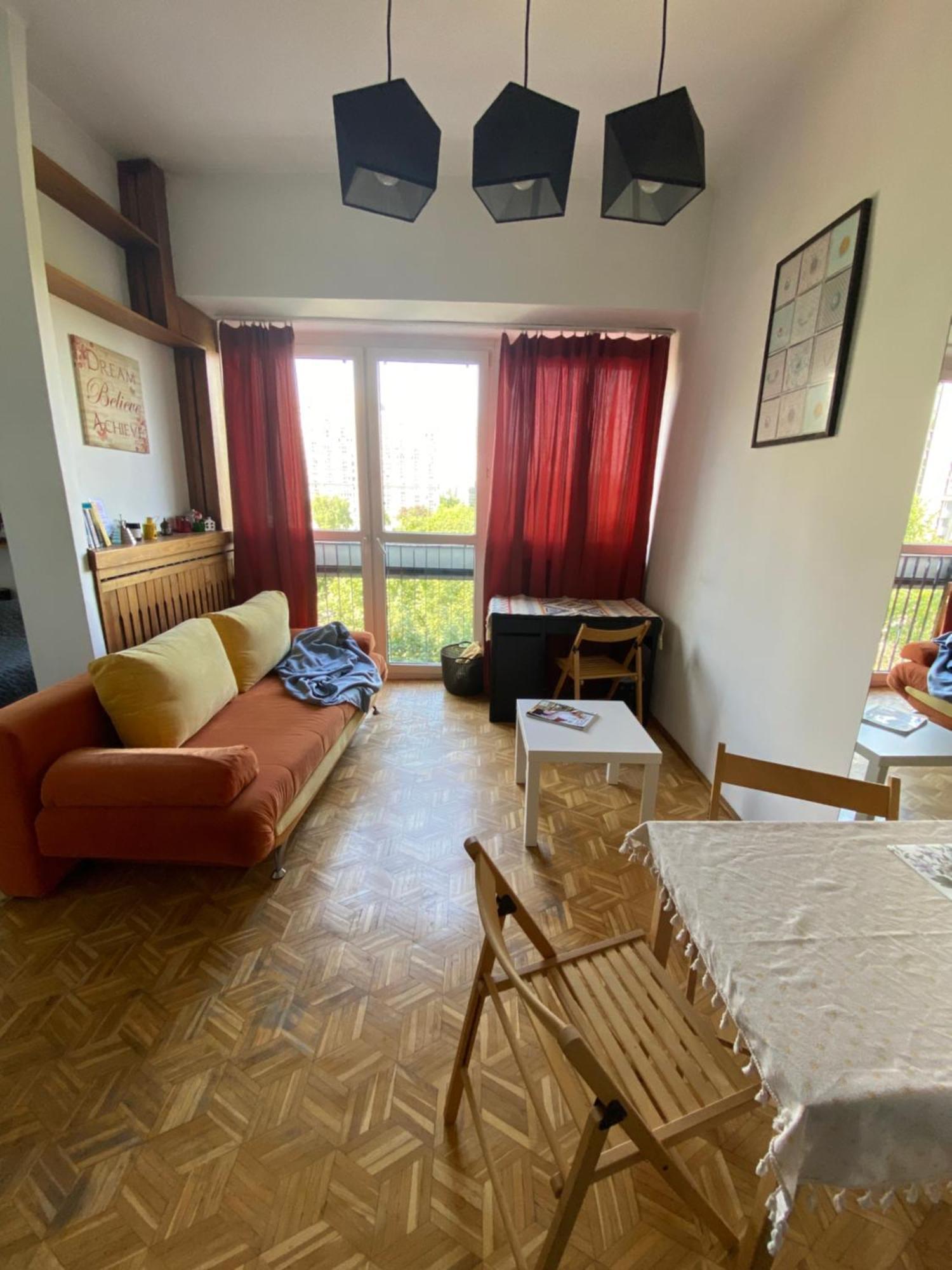 Ohmyhome - Sunny Apartment In City Center Warschau Exterior foto